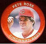 1985 Fun Foods - Baseball Pin Button 4.jpg